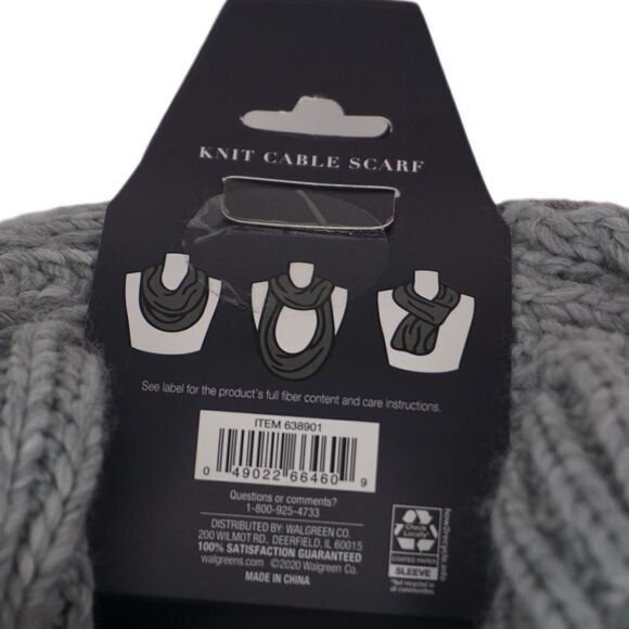 West Loop Gray Cable Knit Scarf, New with Tags! - Picture 4 of 4
